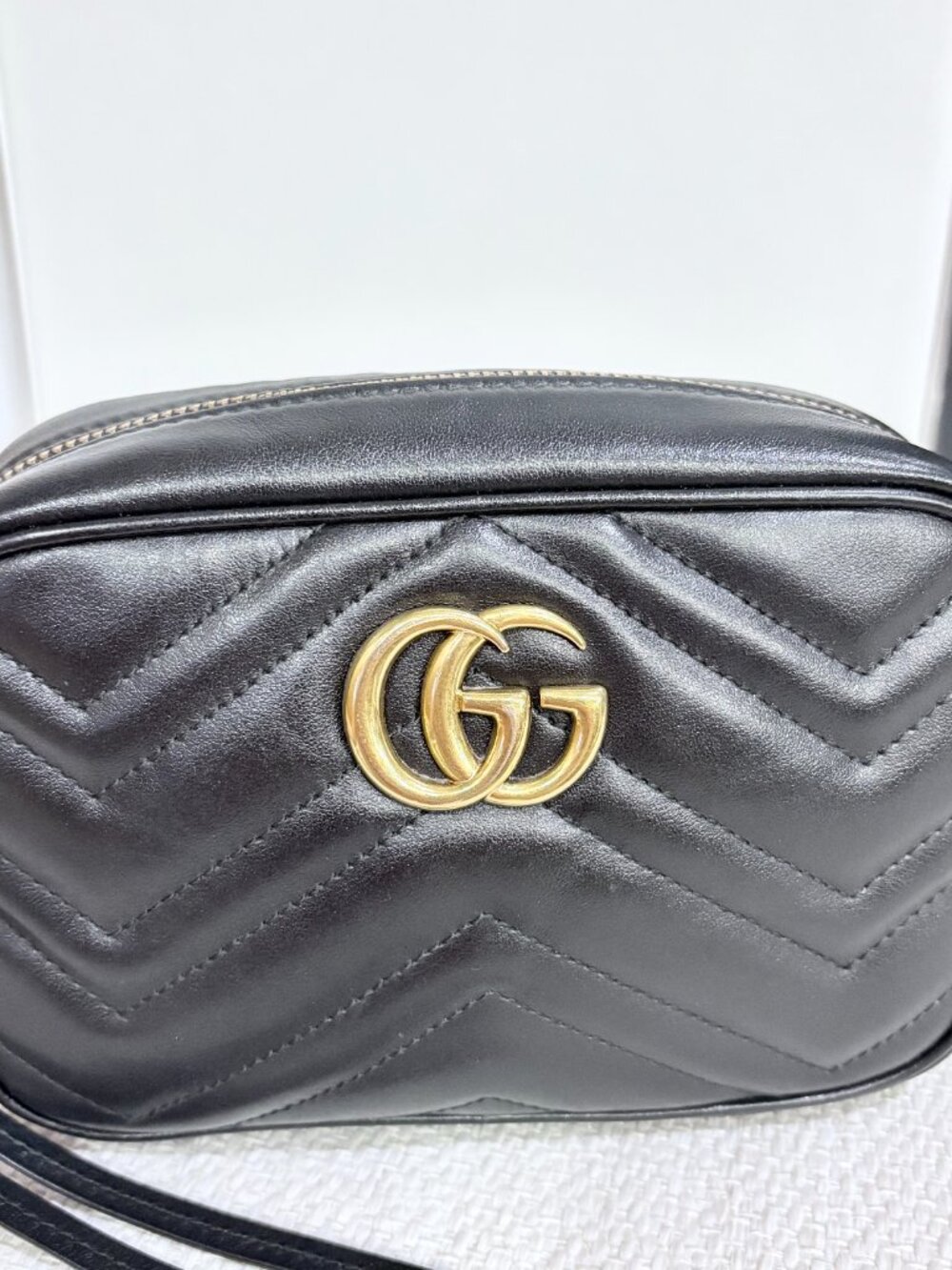 Gucci GG Marmont mini camera bag - Picture 9 of 14